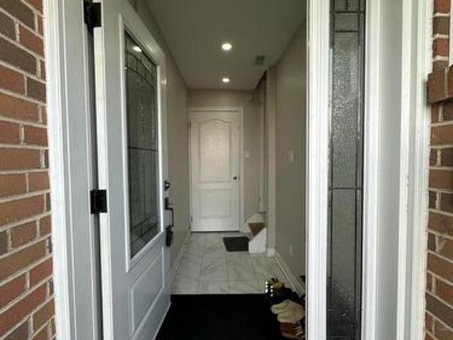 Townhouse for rent in Mississauga, Ontario