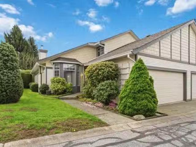 House for sale in Walnut Grove, British Columbia