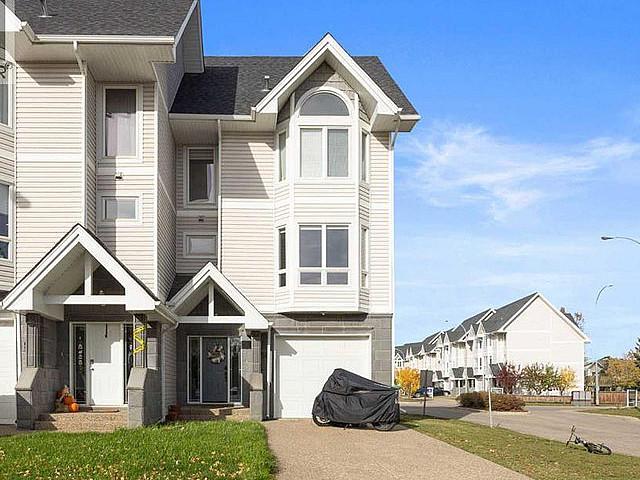 Condo for sale in Fort Mcmurray, Alberta