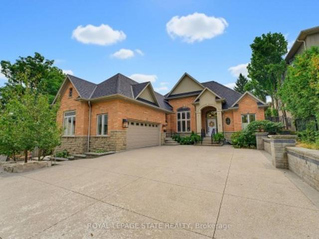 House for sale in Ancaster, Ontario
