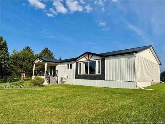 House for sale in Tracadie–sheila, New Brunswick