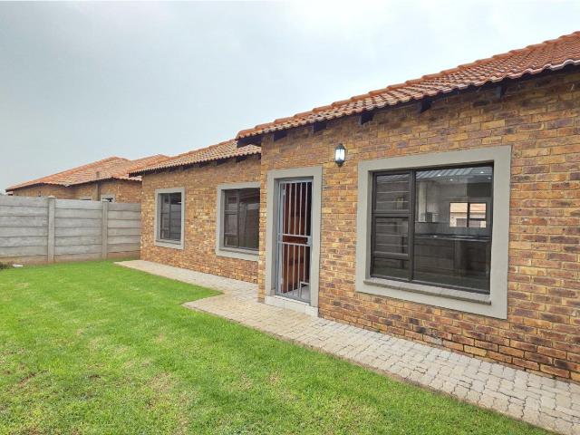 Apartment for sale in Midvaal, Gauteng
