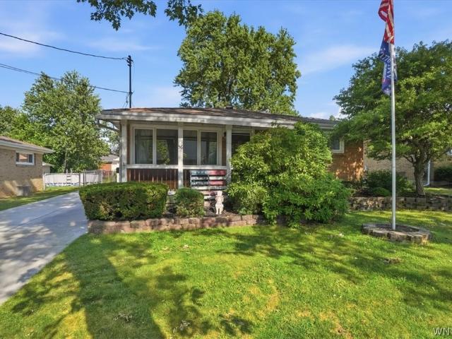 House for sale in Bowmansville, New York