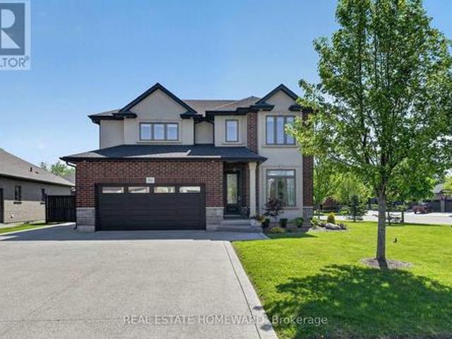 House for sale in Niagara, Ontario