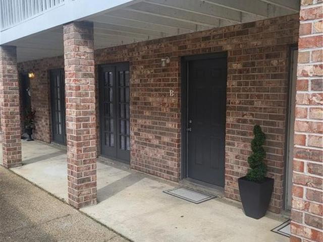 Townhouse for sale in Destrehan, Louisiana