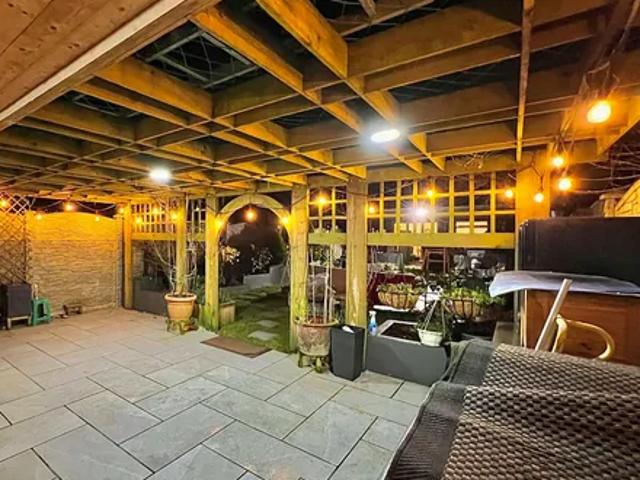Apartment for rent in East Barnet, Greater London