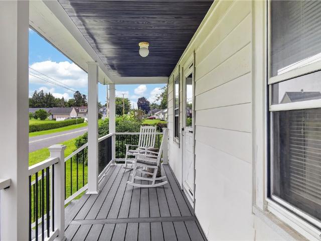 House for sale in Oneida, New York