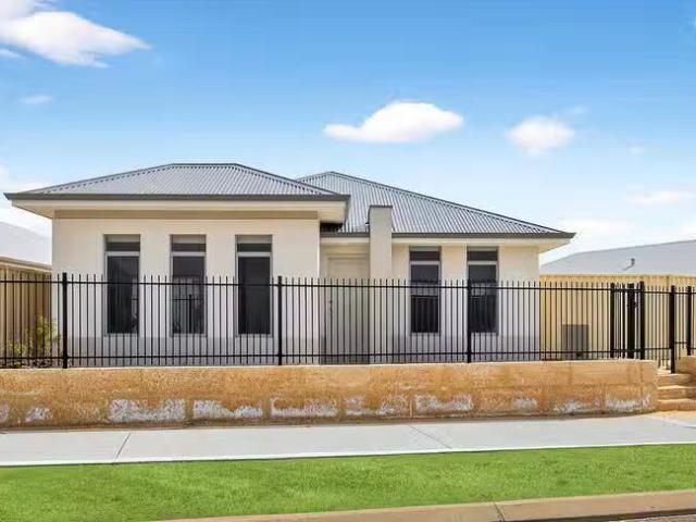 House for rent in Parklands, Western Australia