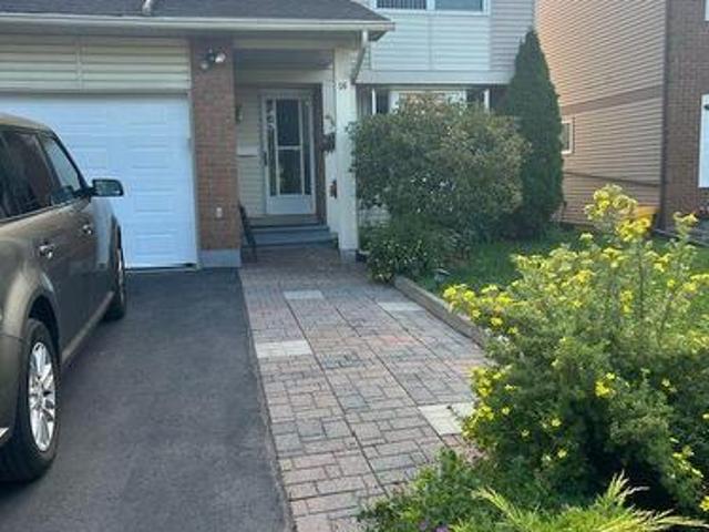 House for sale in Barrhaven East, Ottawa