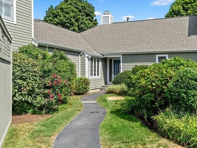 Condo for sale in Hingham, Plymouth County