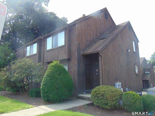 Townhouse for sale in Danbury, Connecticut