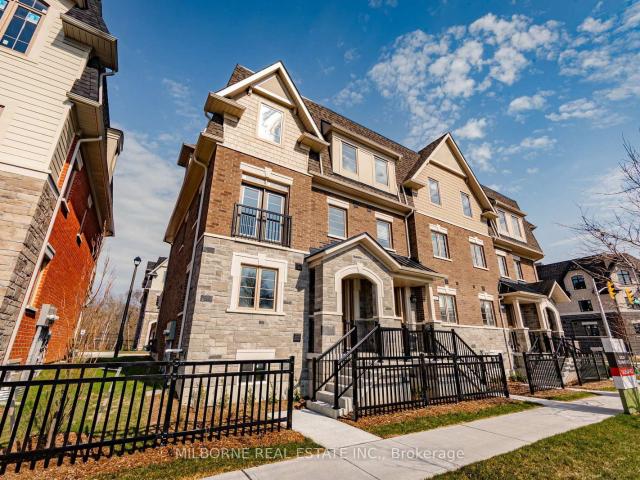 Townhouse for sale in Woburn, Ontario