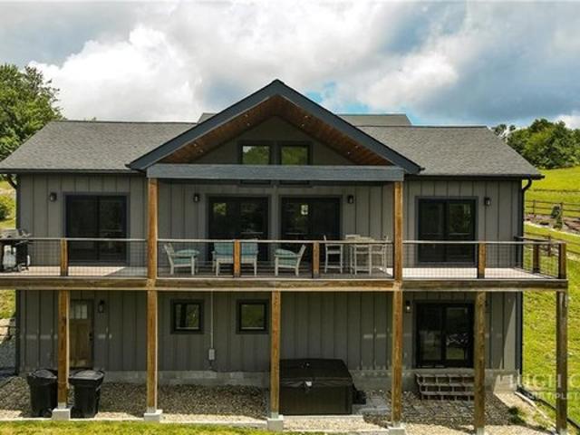 House for sale in Avery, North Carolina
