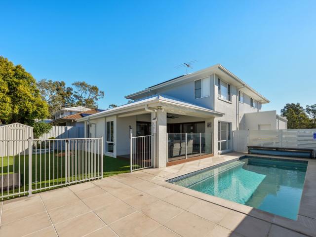 Apartment for rent in Wakerley, Greater Brisbane