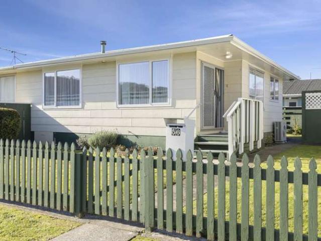 Apartment for sale in Pauatahanui, Wellington