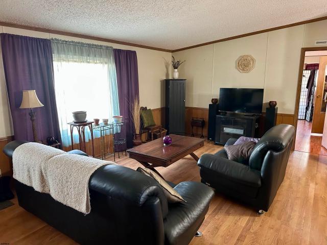House for sale in Dorothy, New Jersey