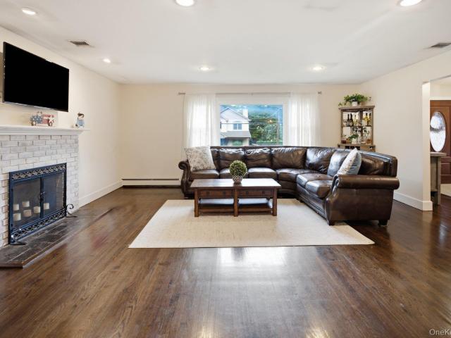 House for sale in Huntington, New York