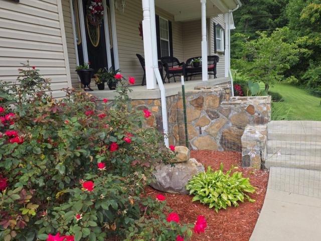 House for sale in Pineville, Kentucky