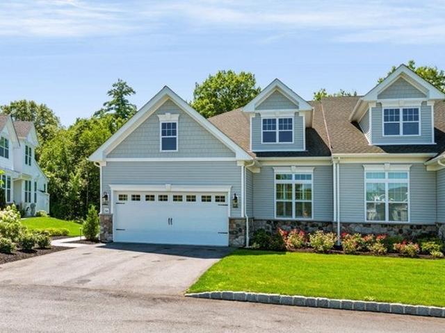 Condo for sale in Boxford, Massachusetts