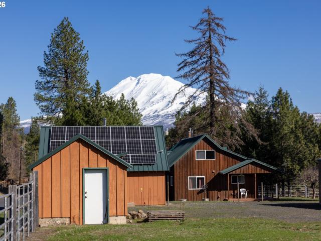 House for sale in Trout Lake, Washington
