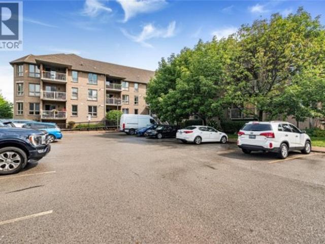 Condo for sale in Niagara, Ontario