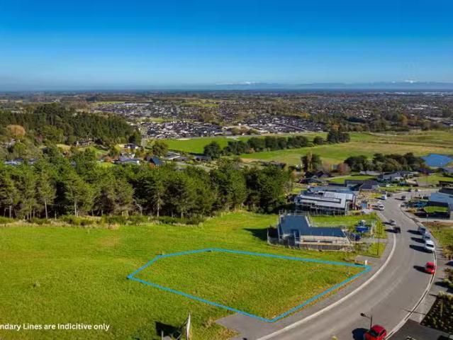 House for sale in Chaslands, Canterbury