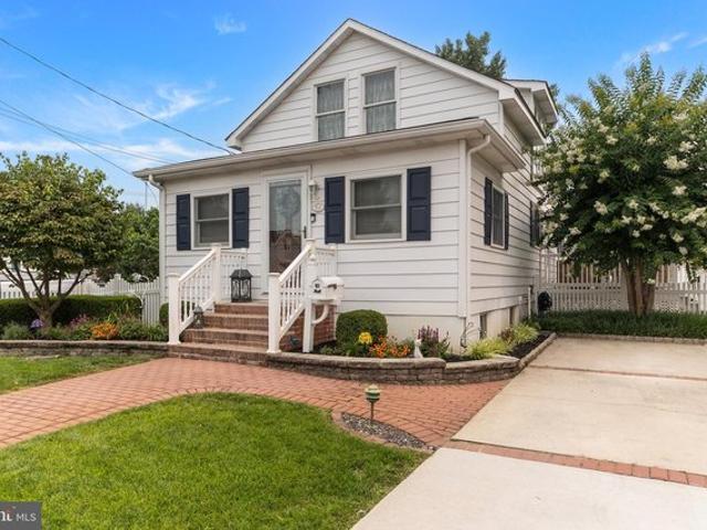 House for sale in Deepwater, New Jersey