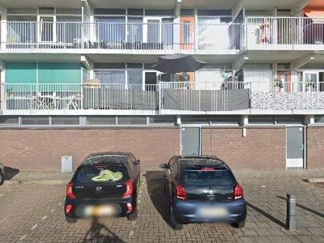 Appartement te huur in Ijmuiden, Noord Holland