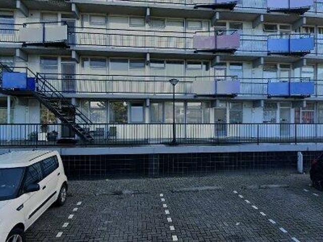 Appartement te huur in Ijmuiden, Noord Holland