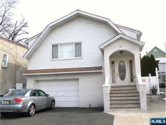 House for sale in Garfield, New Jersey
