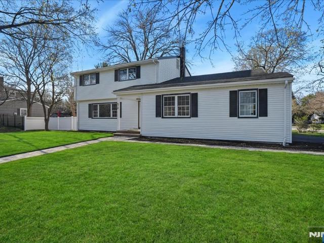 House for sale in Harrington Park, New Jersey