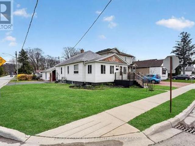 House for sale in Niagara, Ontario