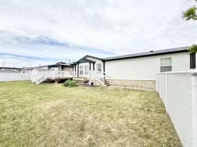 House for sale in Brooks, Alberta