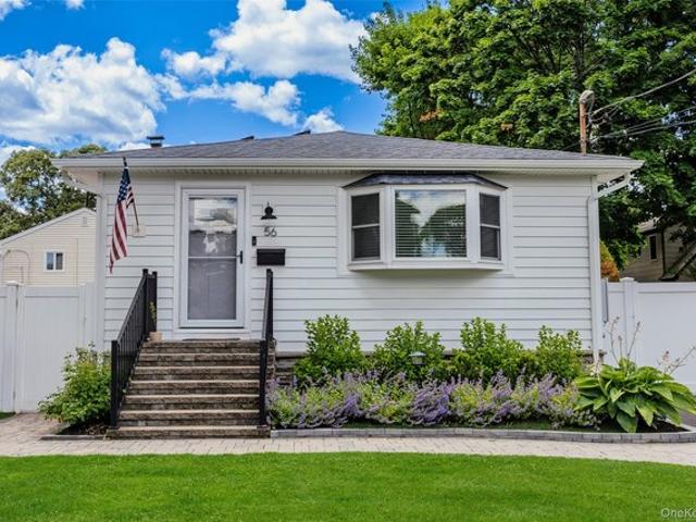 House for sale in Bohemia, New York