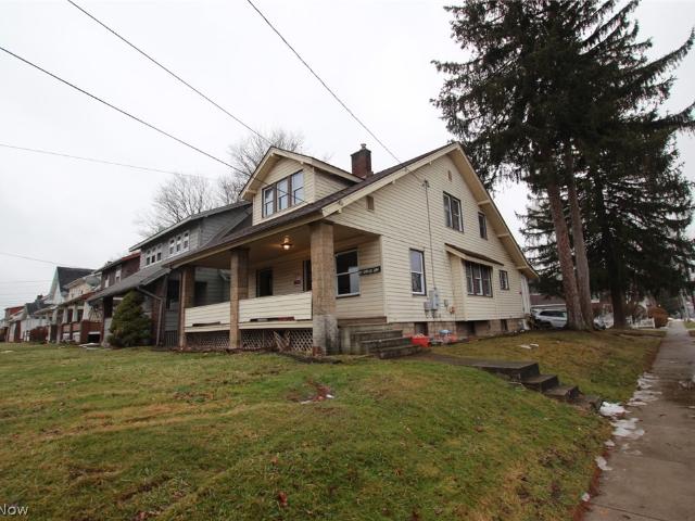 House for sale in Youngstown, Ohio