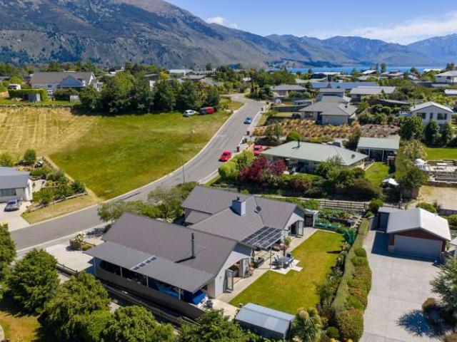 House for sale in Otakou