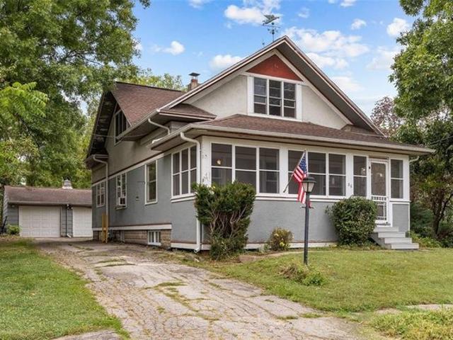 House for sale in Linn, Iowa