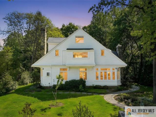 House for sale in Metuchen, New Jersey