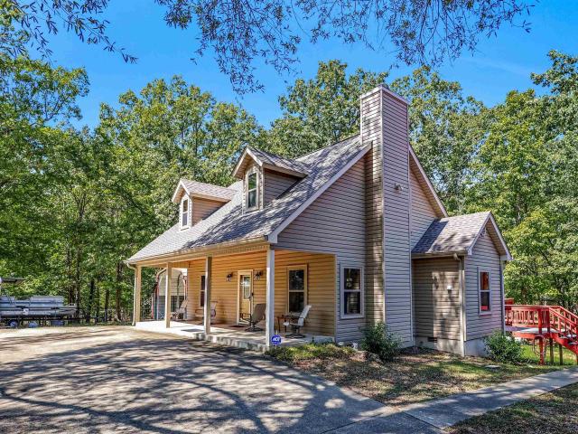 House for sale in Mount Ida, Montgomery County