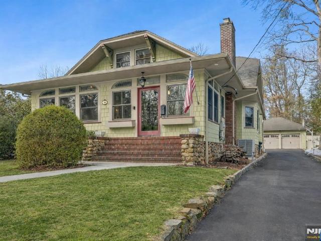House for sale in Glen Rock, New Jersey