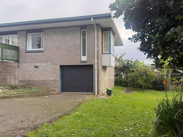 House for rent in Howick, Oroua County