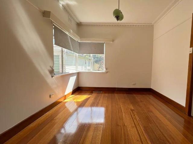 House for rent in Preston, Melbourne