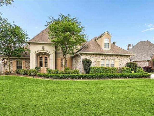 House for sale in Mandeville, Louisiana