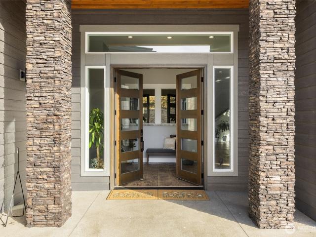 House for sale in Rock Island, Washington