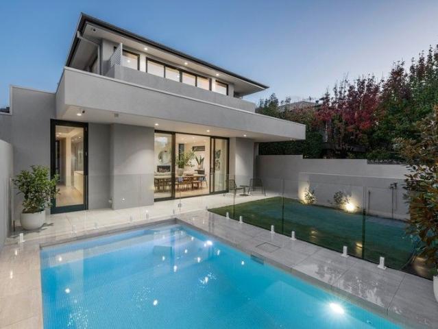 House for sale in Brighton House for sale in Brighton