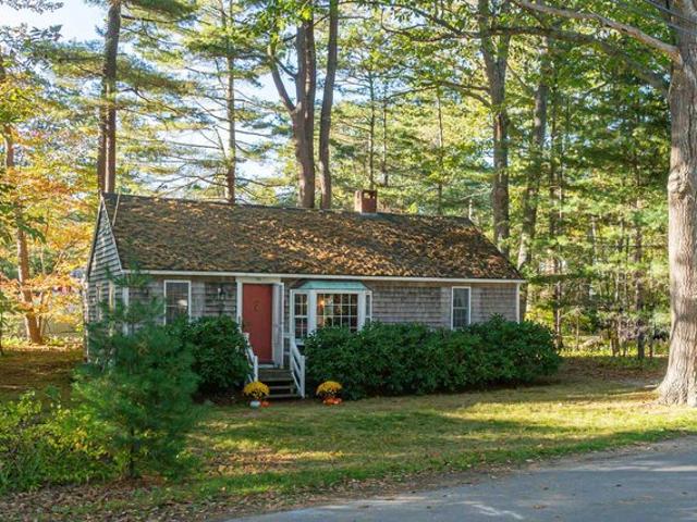 House for sale in Rye, Rockingham County