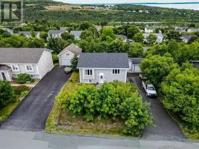 House for sale in Manuels, Newfoundland And Labrador