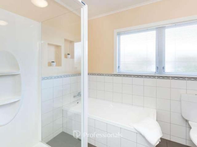 House for sale in Days Bay, Wellington