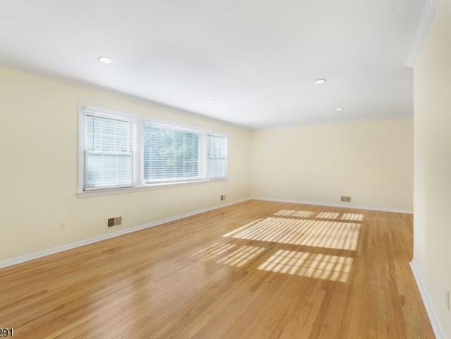 House for sale in Berkeley Heights, New Jersey