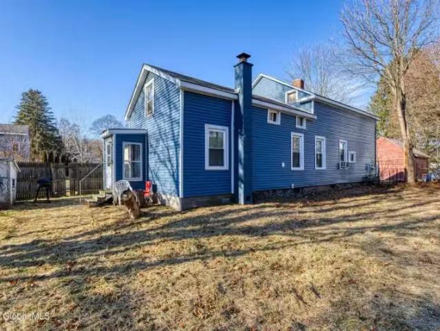 House for rent in Clifton Park